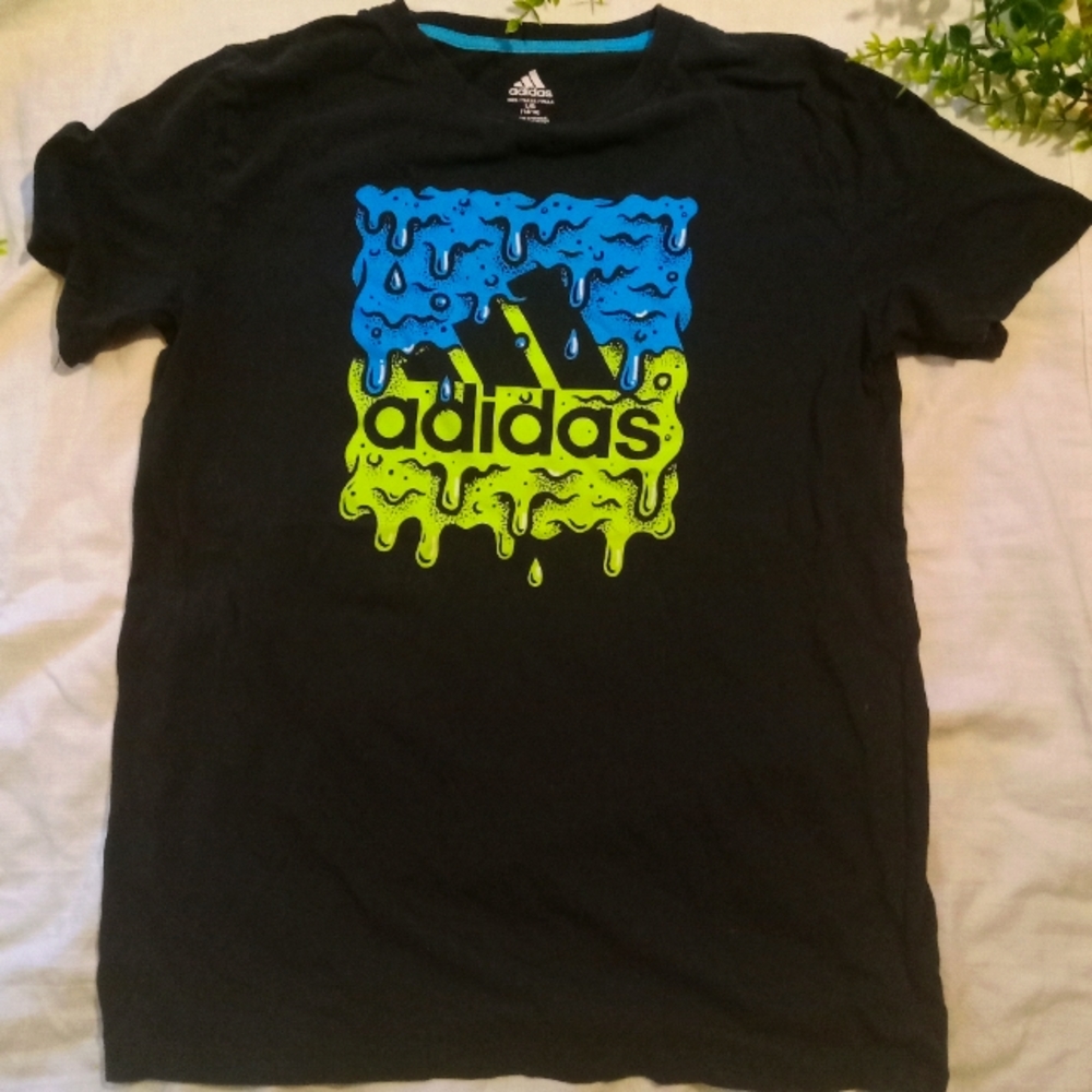 Boys addicts t